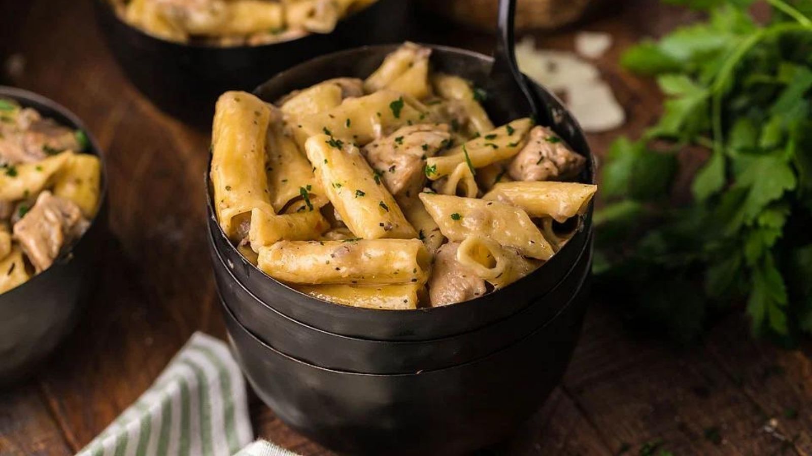 Cheesecake Factory Instant Pot Pasta Da Vinci by Xoxo Bella