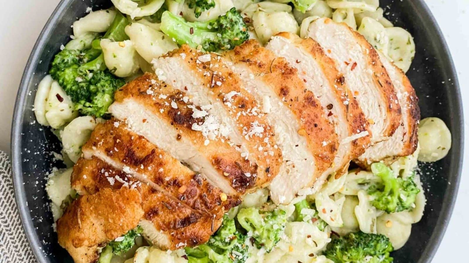 Olive Garden Chicken con Broccoli by Three Olives Branch