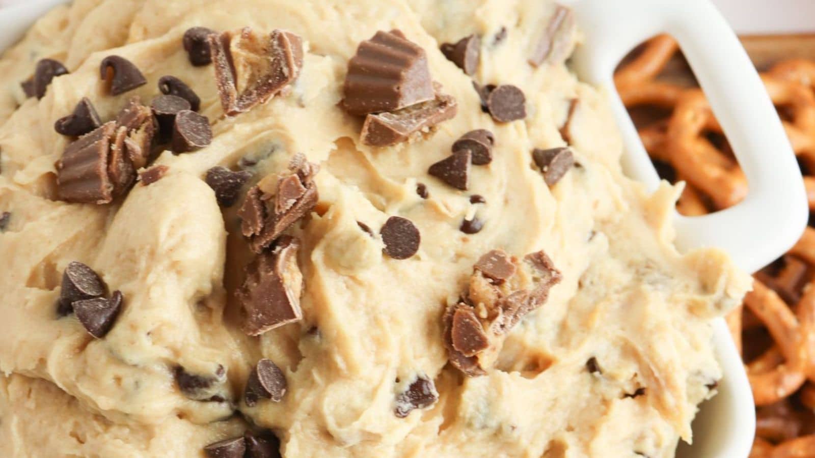 Reese's Peanut Butter Dip by Easy Everyday Recipes