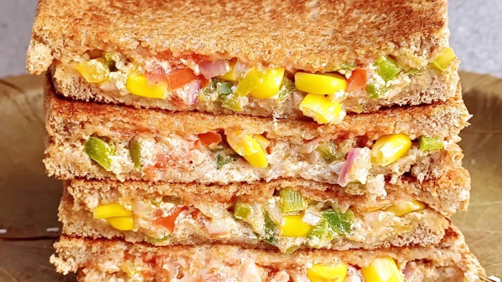Corn Capsicum Sandwich by Flavours Treat