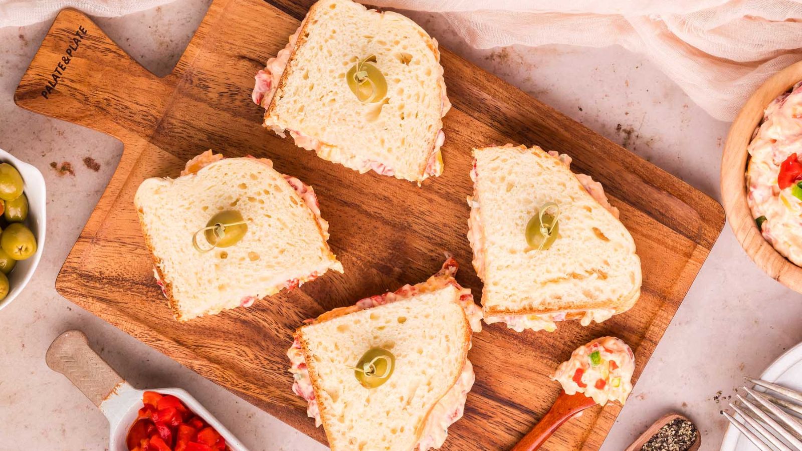 Pimento Cheese Sandwich by Xoxo Bella