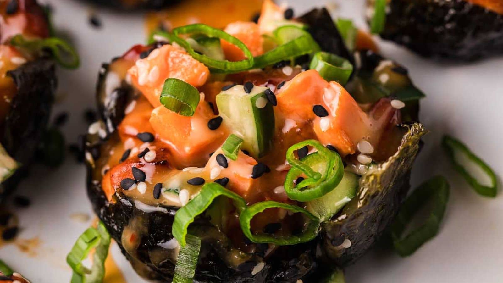 Spicy Baked Salmon Sushi Muffins by Xoxo Bella