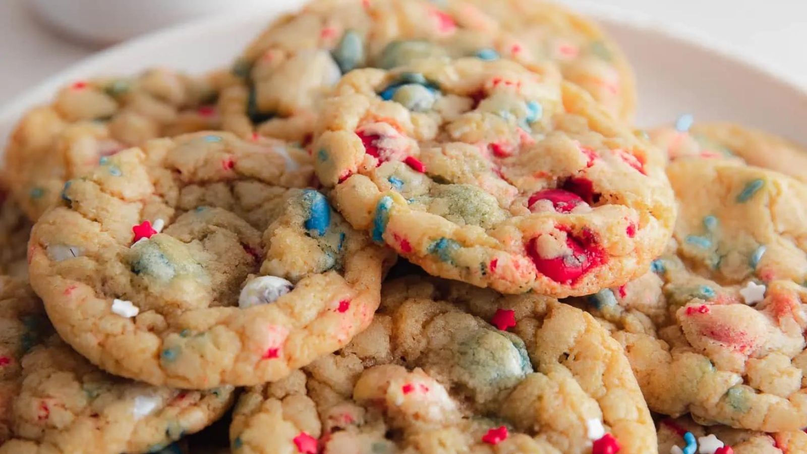 13 Fourth of July Cookie Recipes for a Star Spangled Celebration 4th of July Cookies with M&M’s by If You Give a Blonde a Kitchen