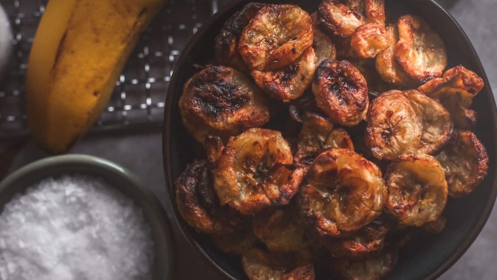 Air Fryer Banana Chips by Lolo Home Kitchen