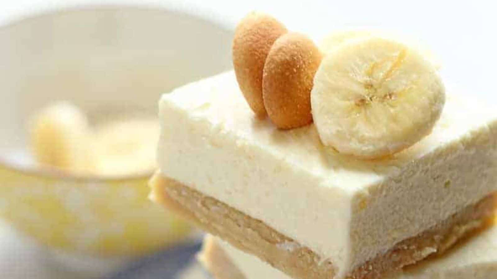 Banana Pudding Cheesecake Bars by Grandbaby Cakes