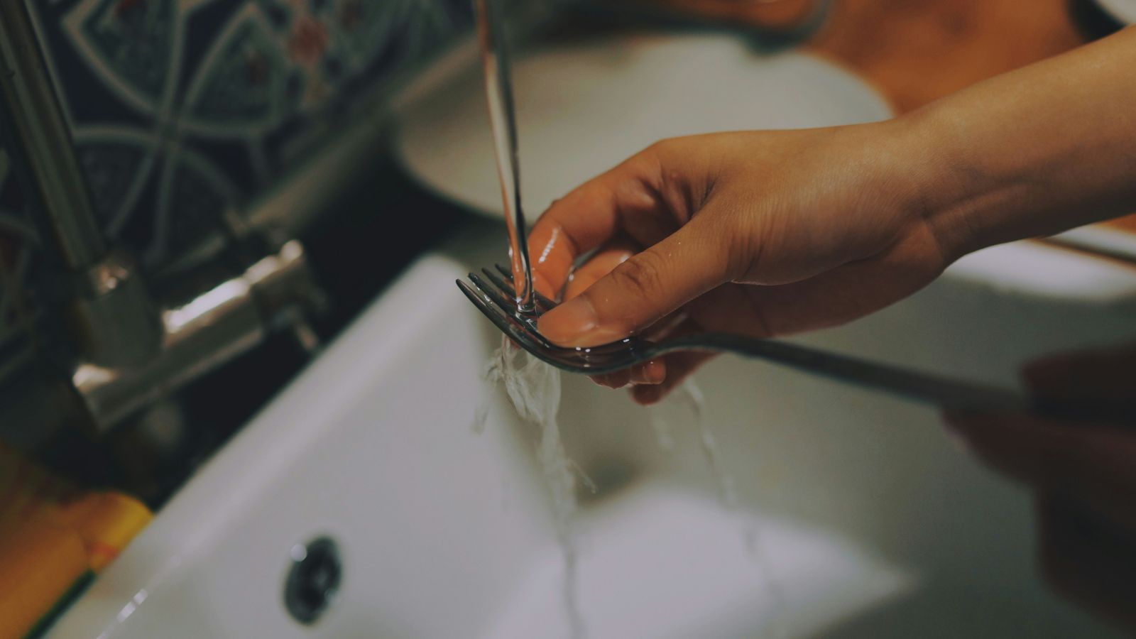 10 Non-Cooking Skills That Can Actually Improve Your Culinary Efforts Clean by Catt Liu