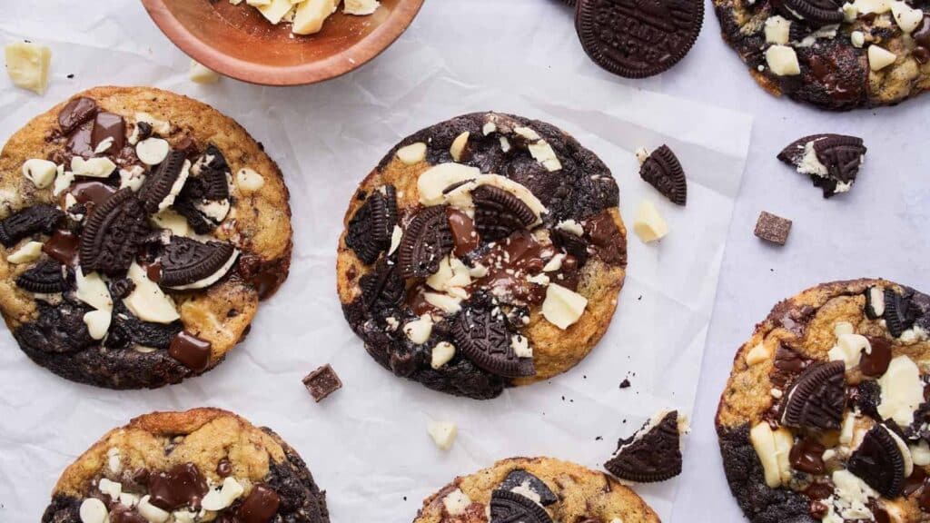 Cookies and Cream Cookies by A Full Living