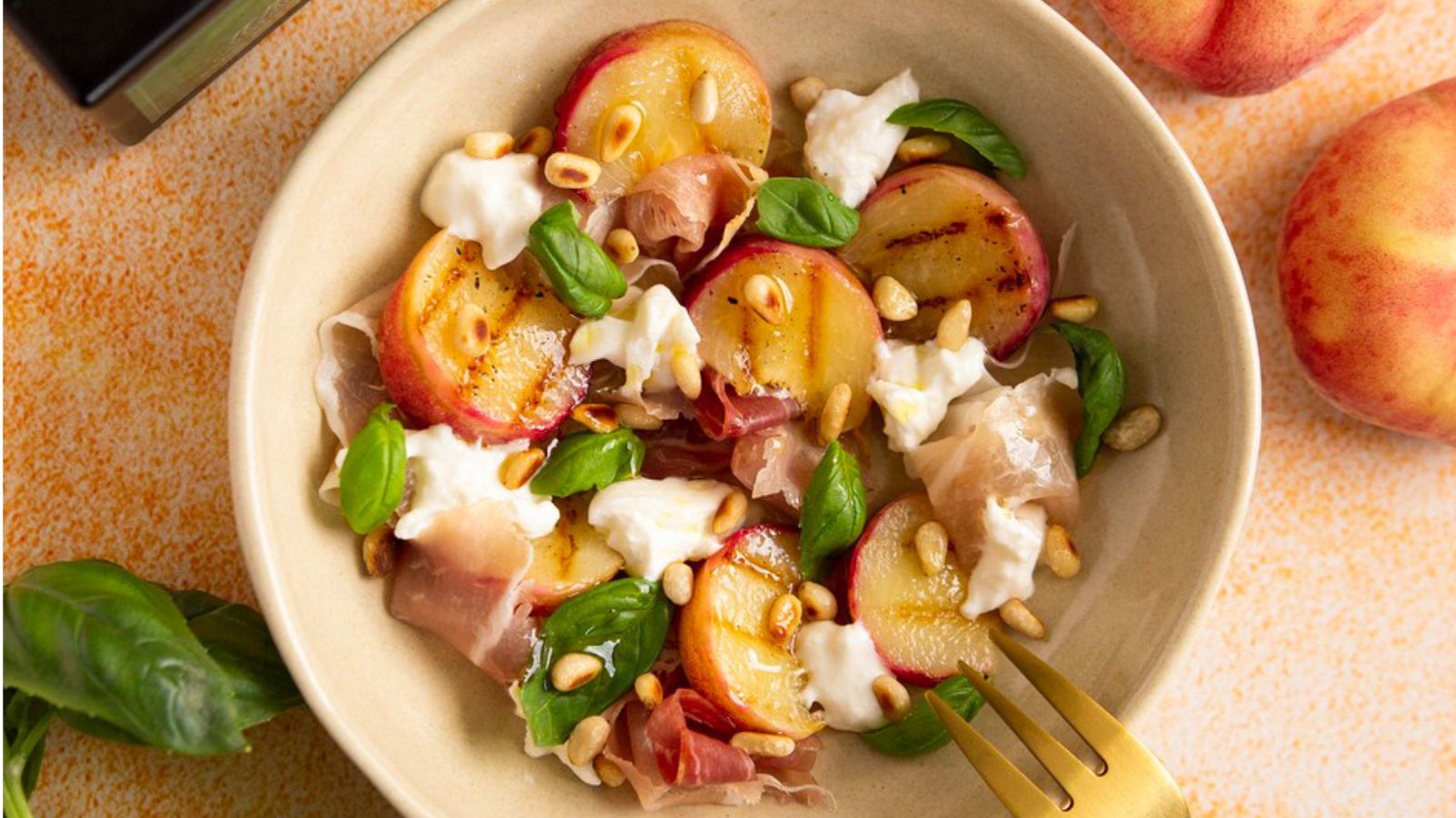 21 Italian Dishes That’ll Make You Swipe Right on Your Plate Grilled Peach and Burrata Salad by Just Gimme Fries