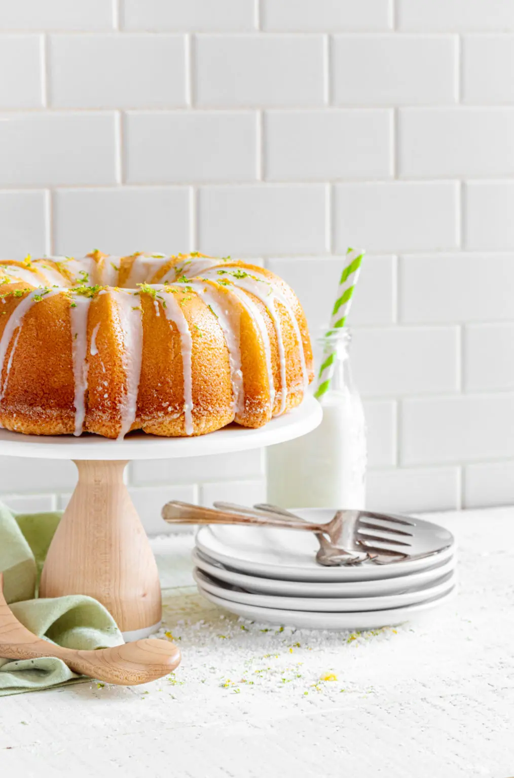 Lemon Bundt Cake by Confetti and Bliss