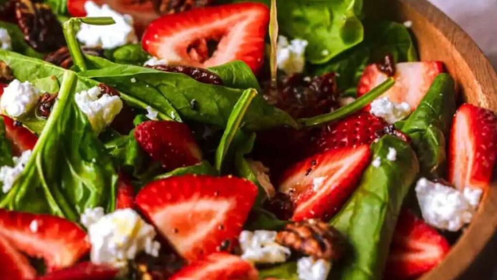Strawberry Spinach Salad by Sweet Tea and Thyme