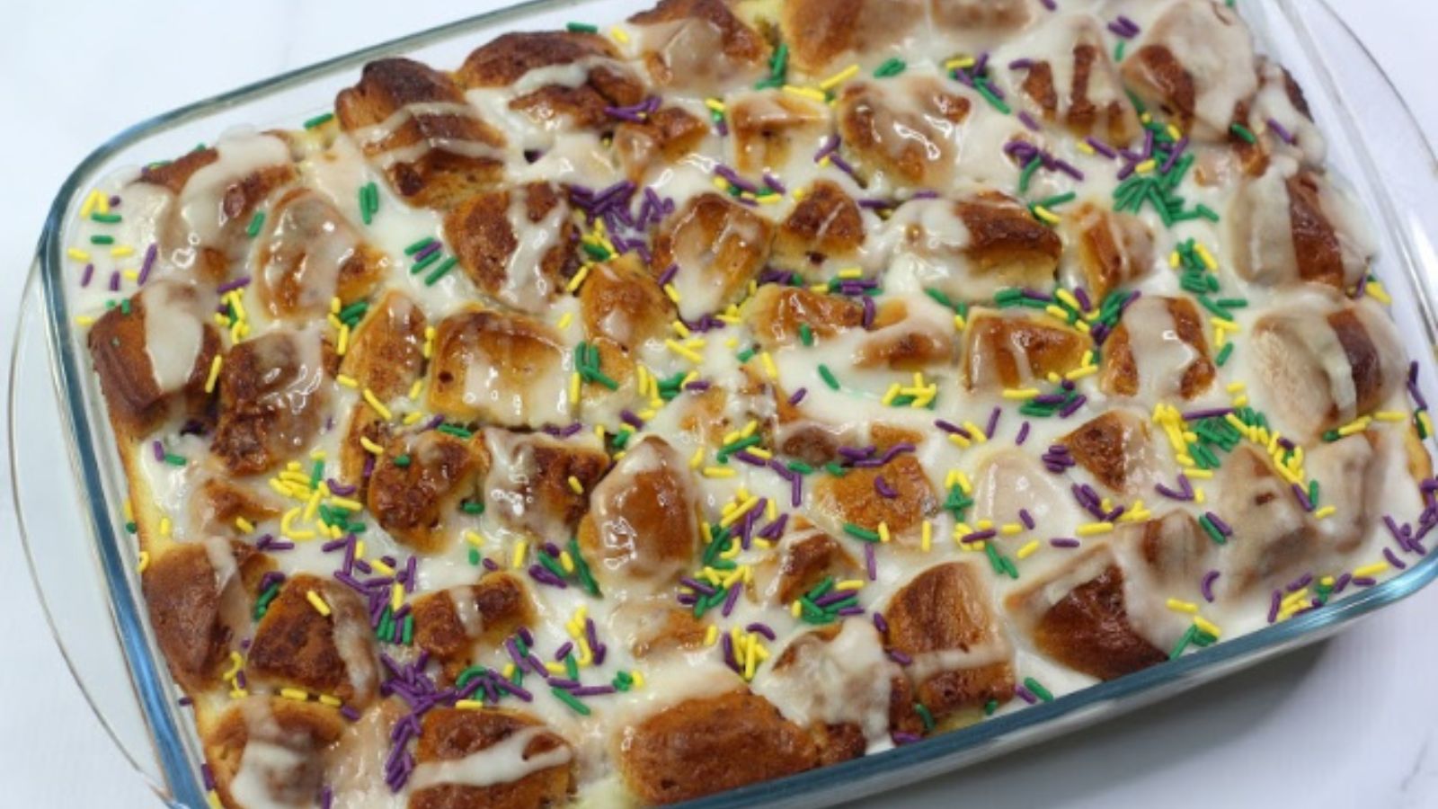"Where Has This Been All My Life?" 14 Bubble Up Recipes King Cake Bubble Up by Creative Cynchronicity