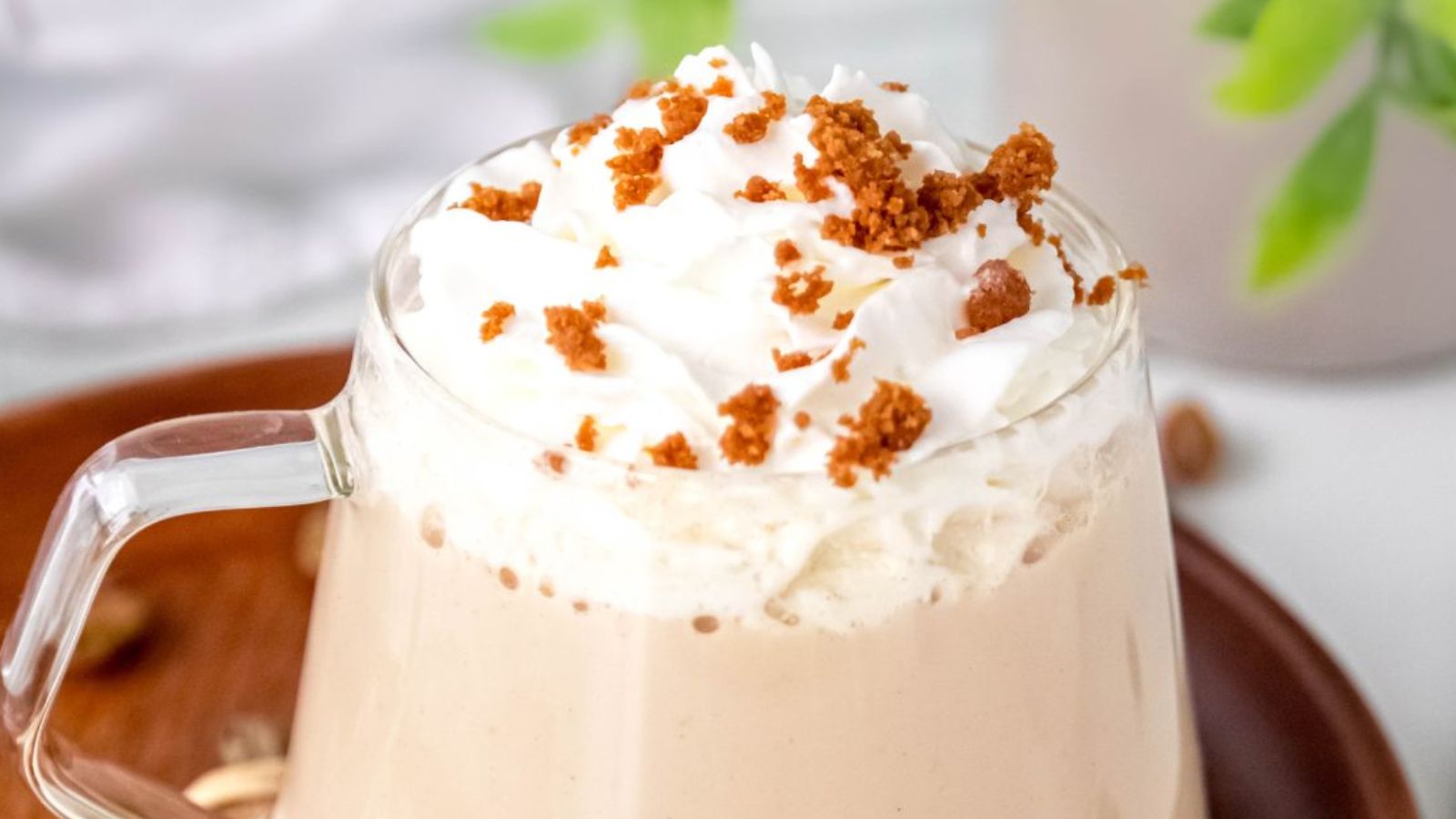 Pistachio Latte with Biscoff Topping by Coffee Copycat