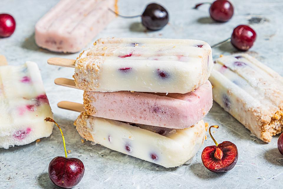 21 Cherry-licious Recipes to Try Now Fresh Cherry Cheesecake Popsicles with Cookie Crumble by Xoxo Bella