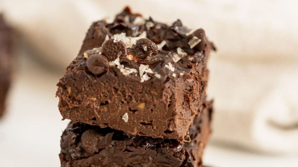 22 Recipes That'll Make You Obsessed with Avocado 3 Ingredient Avocado Brownies Recipe by Eat Fresh Glow