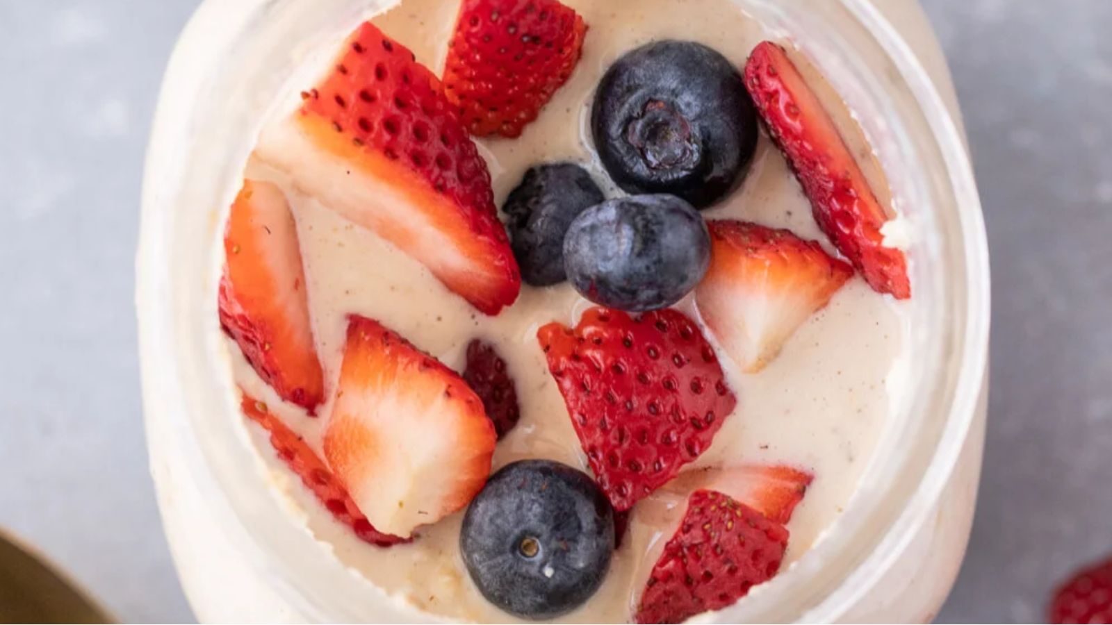 Snooze Button Specials: 21 Breakfasts 30 Minutes Or Less Overnight Oats with Protein Powder by The Clean Eating Couple