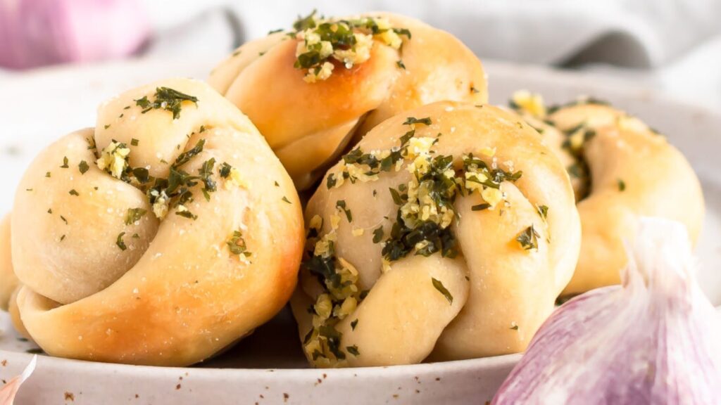 20 Sourdough Recipes That'll Make Headlines in Your Kitchen Sourdough Discard Garlic Knots by Cinnamon Shtick